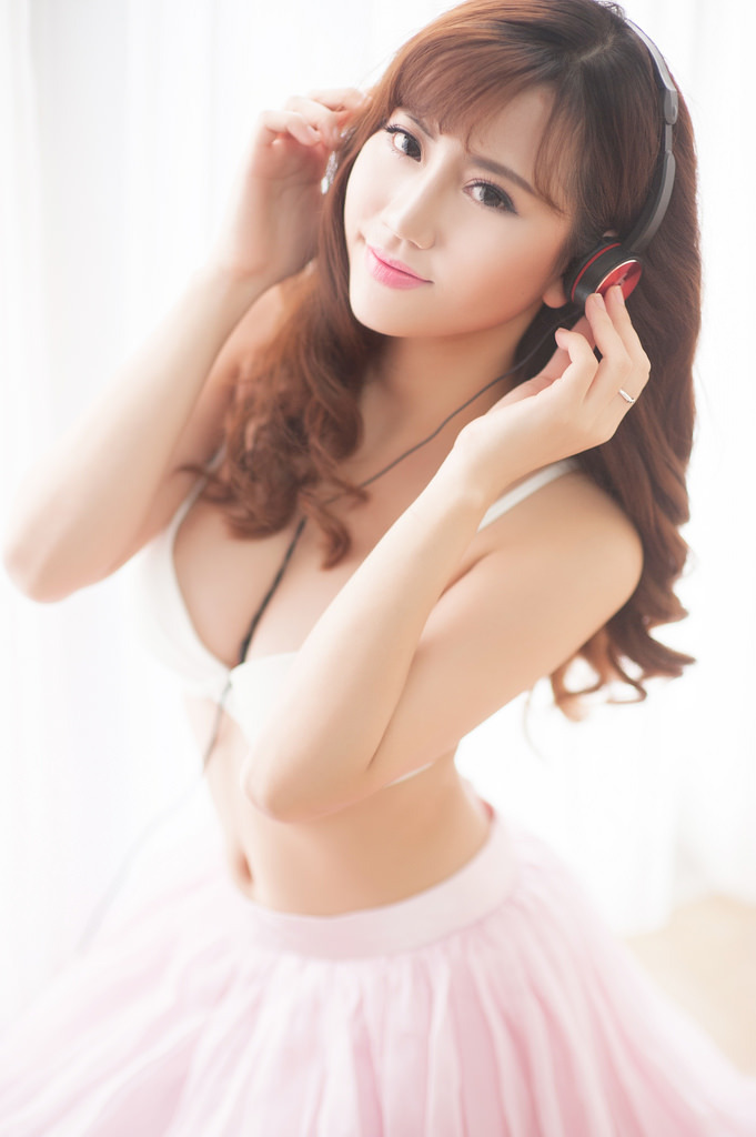 小娘惹电视连续剧48集剧情